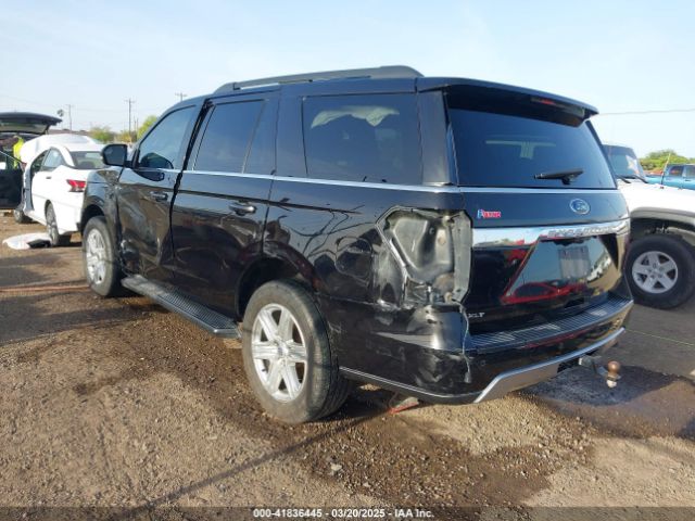 1FMJU1HT6KEA73730 Ford Expedition Xlt