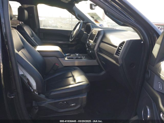 1FMJU1HT6KEA73730 Ford Expedition Xlt