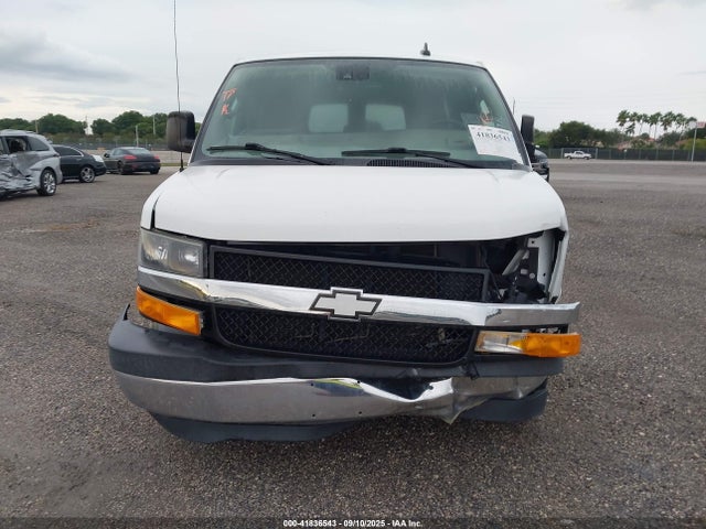 1GAWGFFG9K1256916 Chevrolet Express 2500 Lt
