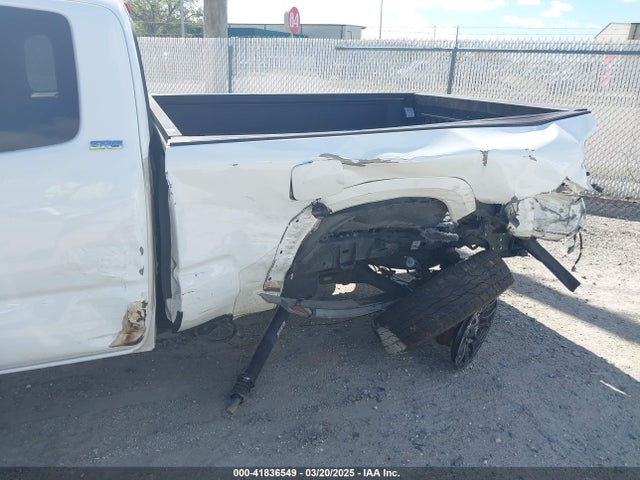 5TFSZ5AN7HX077165 Toyota Tacoma Sr5 V6