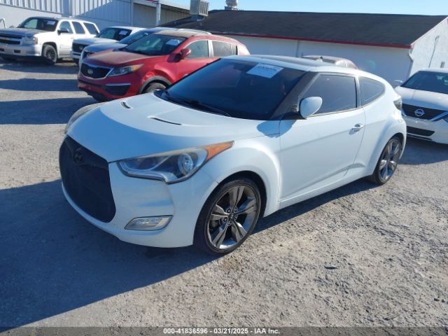 KMHTC6AD5EU193136 Hyundai Veloster Base W/gray