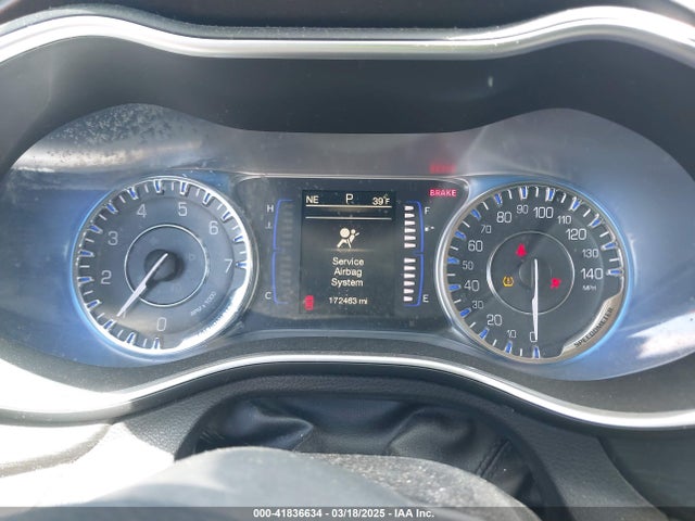 Chrysler 200 Limited 2015 1C3CCCAB8FN676119 Image 7