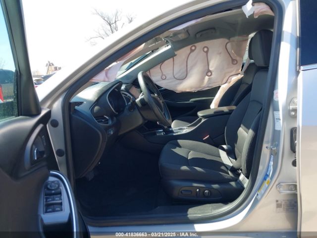 1G1ZD5ST2NF126888 Chevrolet Malibu Fwd Lt
