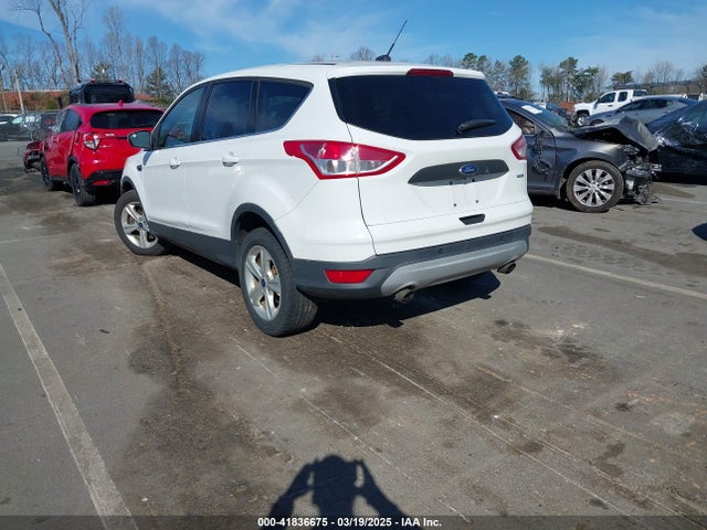 Ford ESCAPE SE 2015 1FMCU9GX2FUA67432 Image 3
