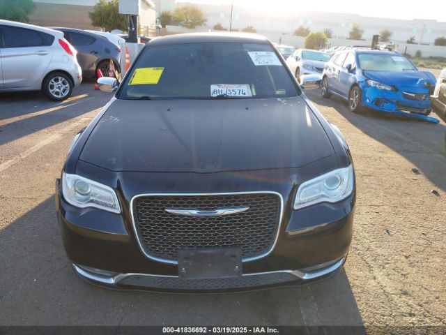2C3CCAEG7JH137048 Chrysler 300 Limited