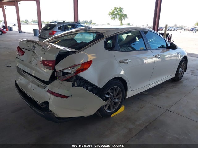 5XXGT4L36LG393377 KIA Optima Lx