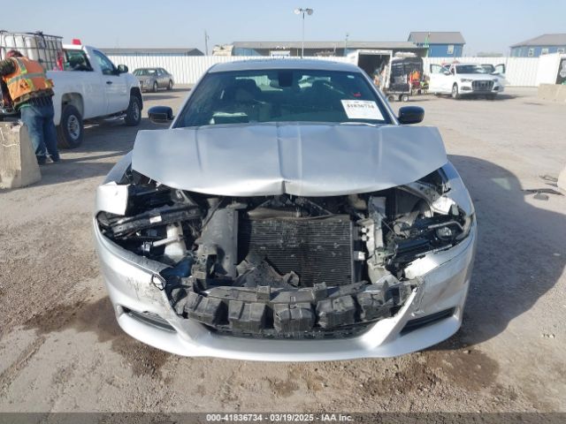 2C3CDXBG4PH608053 Dodge Charger Sxt