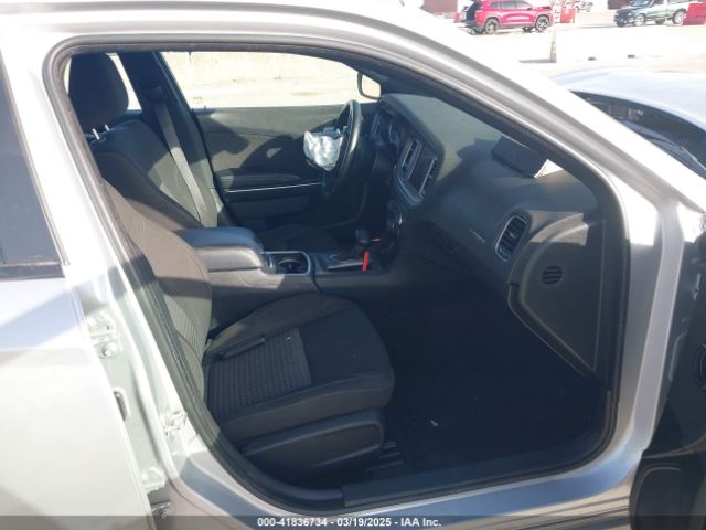 2C3CDXBG4PH608053 Dodge Charger Sxt