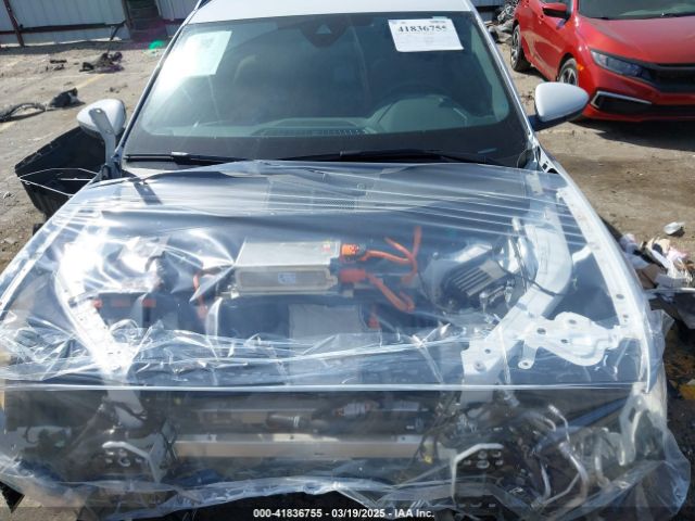 WA14AAGE6RB058129 Audi Q8