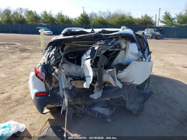 1C4PJLDB4KD172228 Jeep Cherokee Limited Fwd