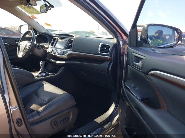 Toyota 2gr-fe 2014 5TDDKRFHXES039535 Image 5