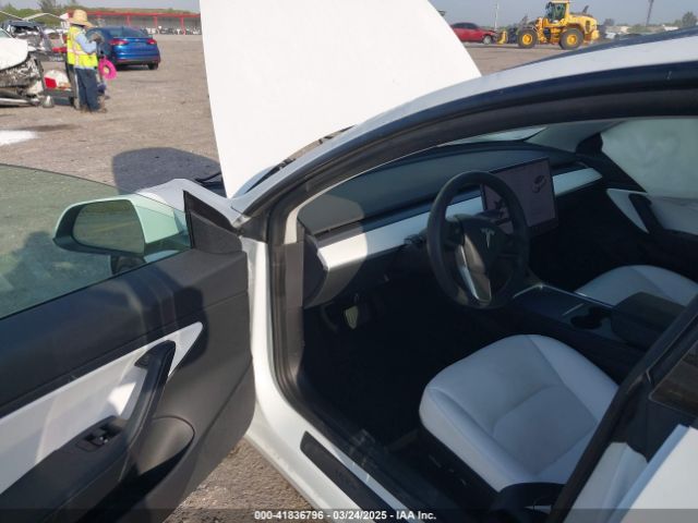 5YJ3E1EAXMF908601 Tesla Model 3 Standard Range Plus Rear-wheel Drive