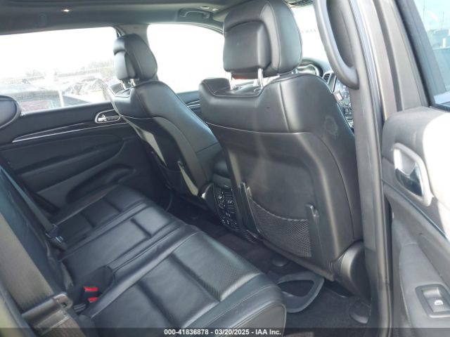 1C4RJFCG1JC441118 Jeep Grand Cherokee Overland 4x4