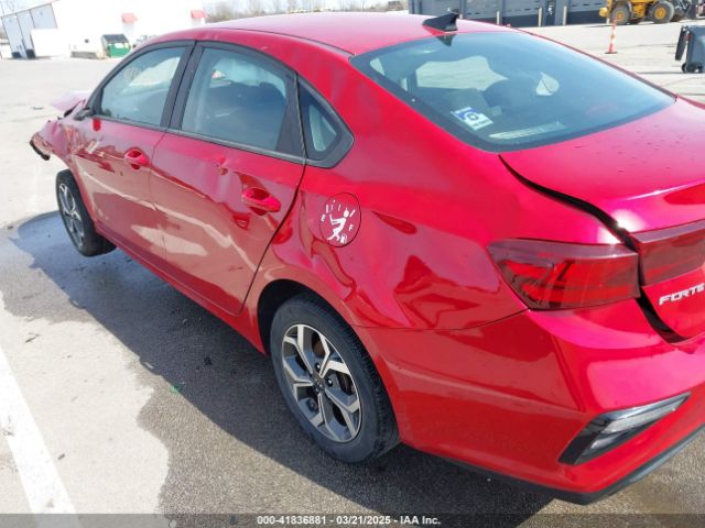 3KPF24AD2KE082952 KIA Forte Lxs