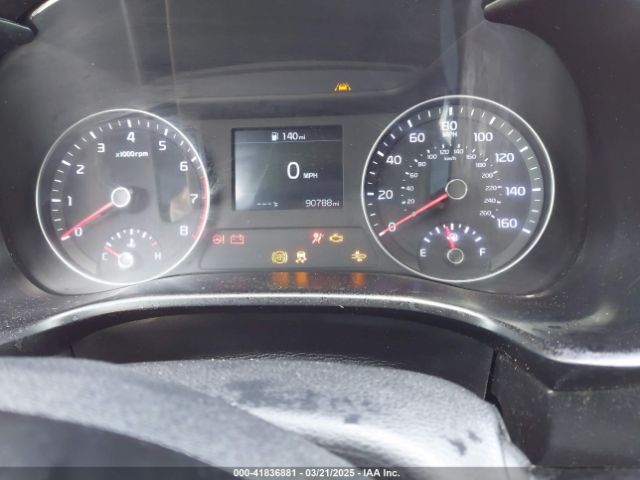 3KPF24AD2KE082952 KIA Forte Lxs