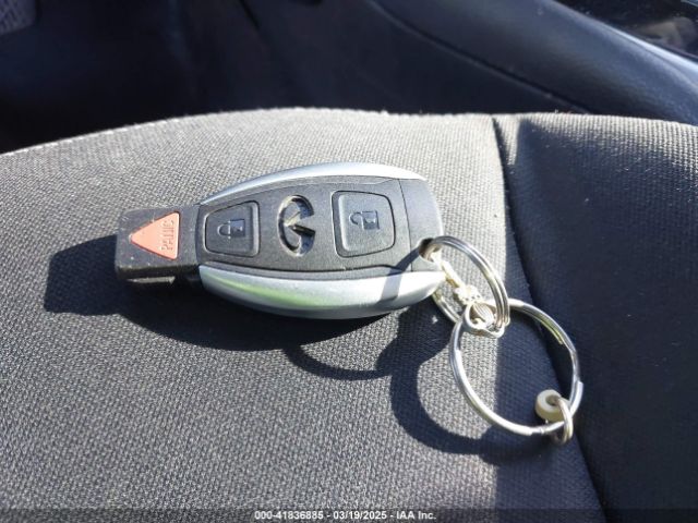 2017 INFINITI QX30 SJKCH5CP8HA033889 Photo 10