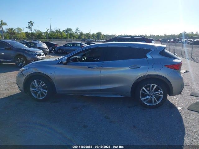 Infiniti m27020 2017 SJKCH5CP8HA033889 Image 14
