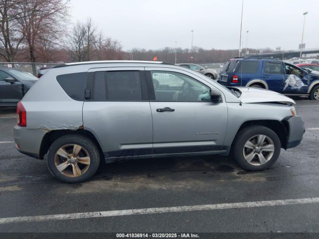 1C4NJDBB8ED734667 Jeep Compass Sport