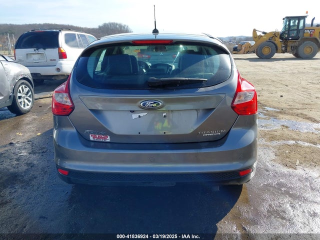 Ford Focus Titanium 2014 1FADP3N29EL418304 Image 16