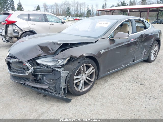 2013 TESLA MODEL S 5YJSA1DG5DFP09632 Photo 5