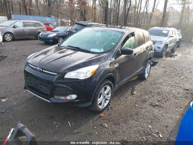 1FMCU9GX0GUB86260 Ford ESCAPE SE