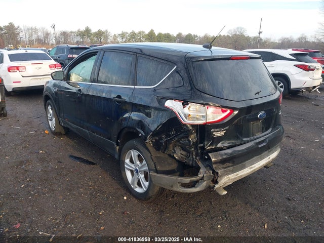 1FMCU9GX0GUB86260 Ford ESCAPE SE