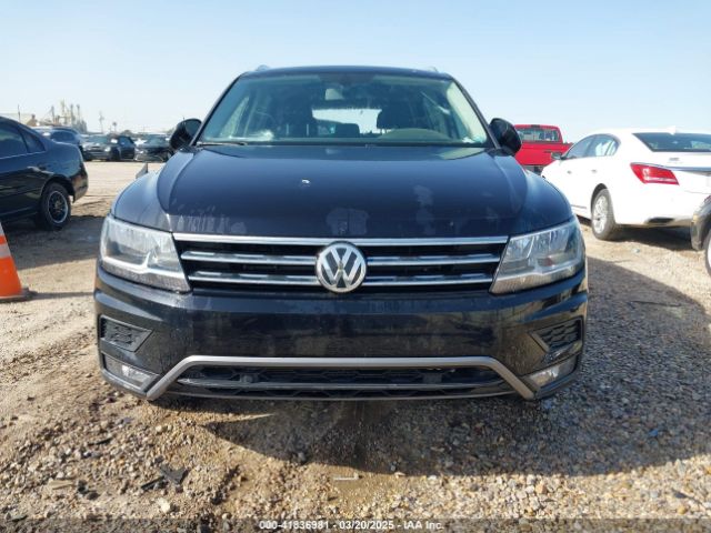 3VV3B7AX2KM090202 Volkswagen Tiguan 2.0t Se/2.0t Sel/2.0t Sel R-line/2.0t Sel R-line Black