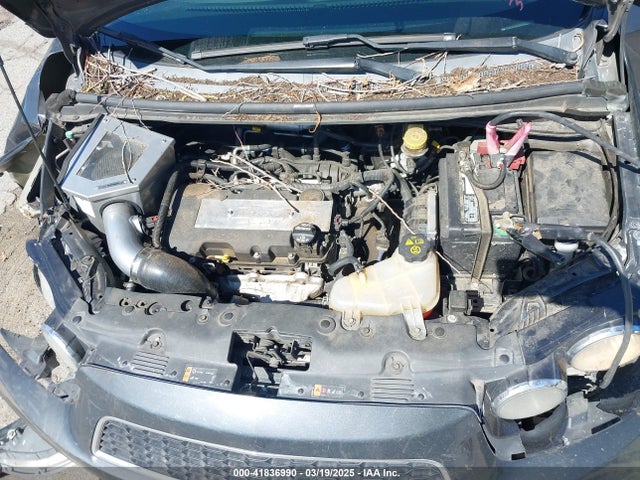 1G1JG6SB7F4129087 Chevrolet Sonic Rs Auto