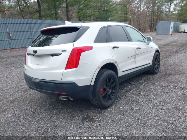 2017 CADILLAC XT5 1GYKNDRS1HZ317986 Photo 3