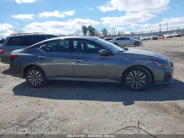 1N4BL4DV4PN390701 Nissan Altima Sv Fwd