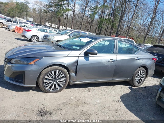 1N4BL4DV4PN390701 Nissan Altima Sv Fwd