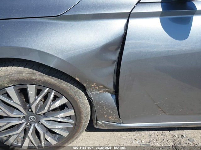 1N4BL4DV4PN390701 Nissan Altima Sv Fwd