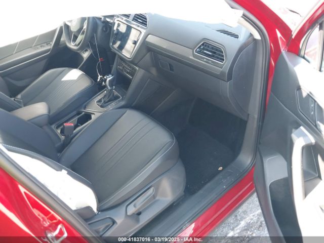 3VVNB7AX5RM061571 Volkswagen Tiguan 2.0t Se/2.0t Wolfsburg Edition