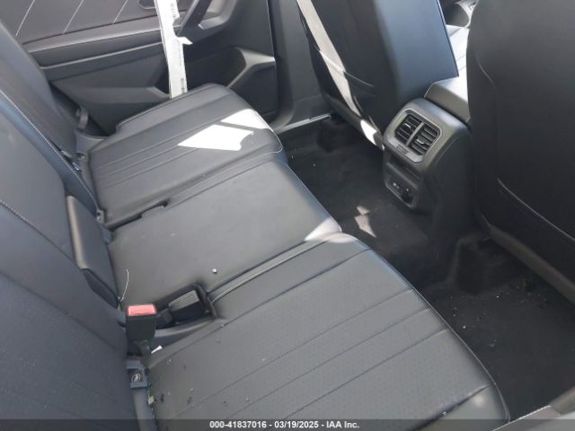 3VVNB7AX5RM061571 Volkswagen Tiguan 2.0t Se/2.0t Wolfsburg Edition