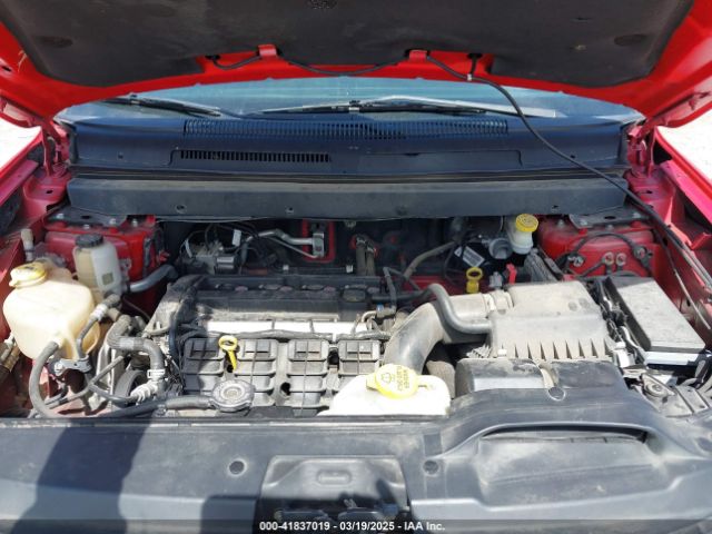 3C4PDCAB7JT473872 Dodge JOURNEY SE
