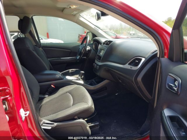 3C4PDCAB7JT473872 Dodge JOURNEY SE