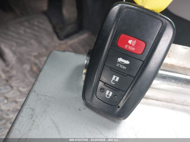 4T1T11AK7RU841802 Toyota CAMRY SE