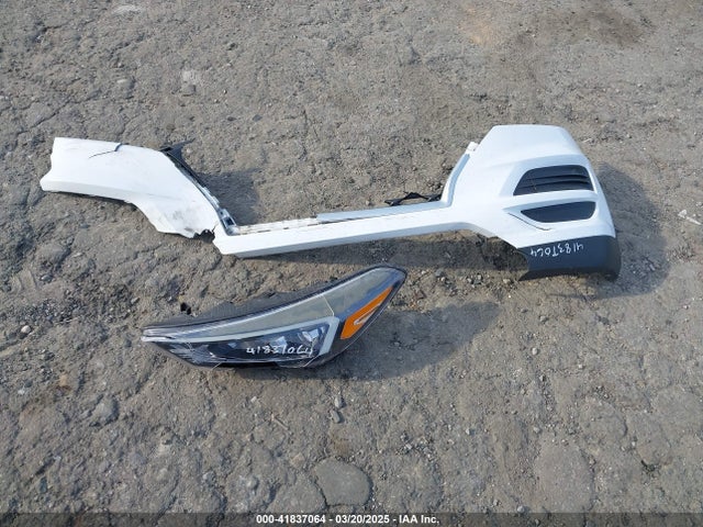 KM8J23A49KU021342 Hyundai TUCSON SE