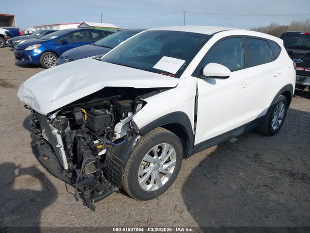 KM8J23A49KU021342 Hyundai TUCSON SE