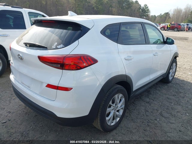 KM8J23A49KU021342 Hyundai TUCSON SE