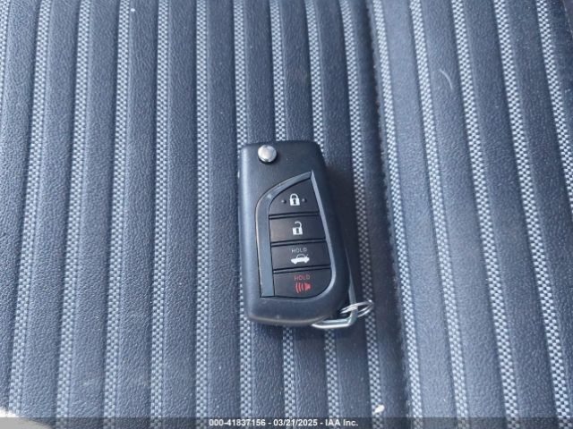 4T1G11AK4NU690607 Toyota CAMRY SE