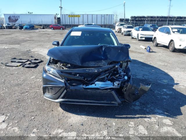 4T1G11AK4NU690607 Toyota CAMRY SE