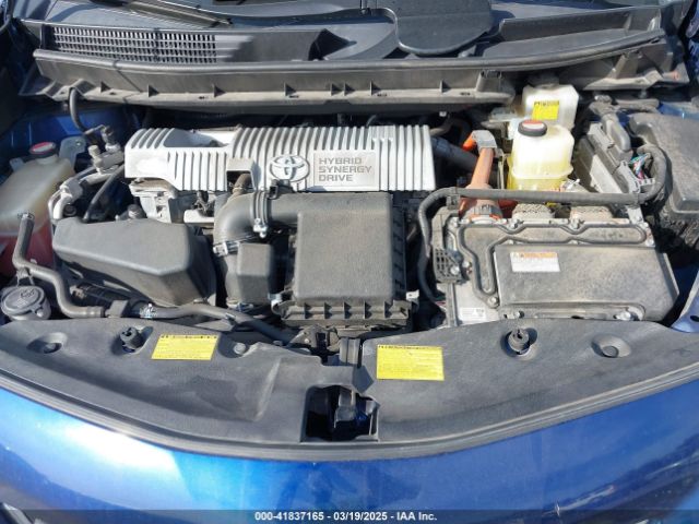 JTDZN3EU4EJ011025 Toyota Prius V Five