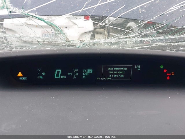 JTDKN3DU8E0371584 Toyota Prius Three