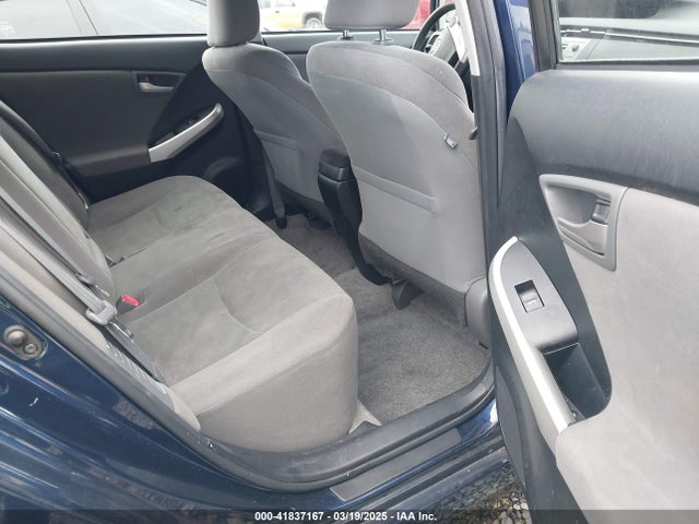 JTDKN3DU8E0371584 Toyota Prius Three