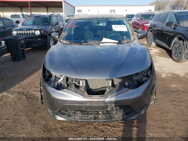 JN1BJ1CR9HW133096 Nissan Rogue Sport S
