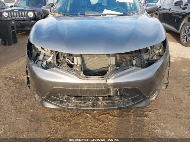 JN1BJ1CR9HW133096 Nissan Rogue Sport S