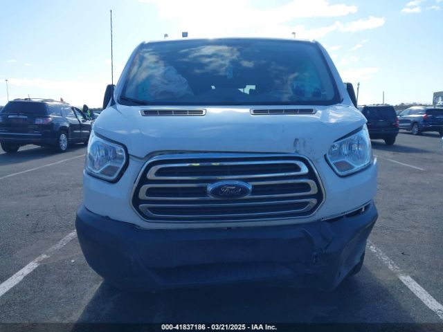 1FMZK1YM8HKA97376 Ford Transit-150 Xlt