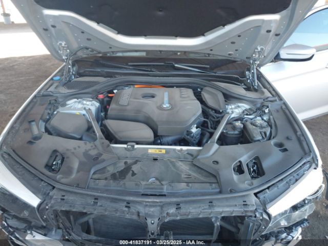 WBAJA9C57JB033108 BMW 530e Iperformance