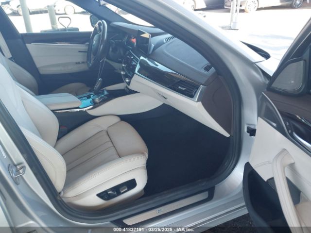 WBAJA9C57JB033108 BMW 530e Iperformance